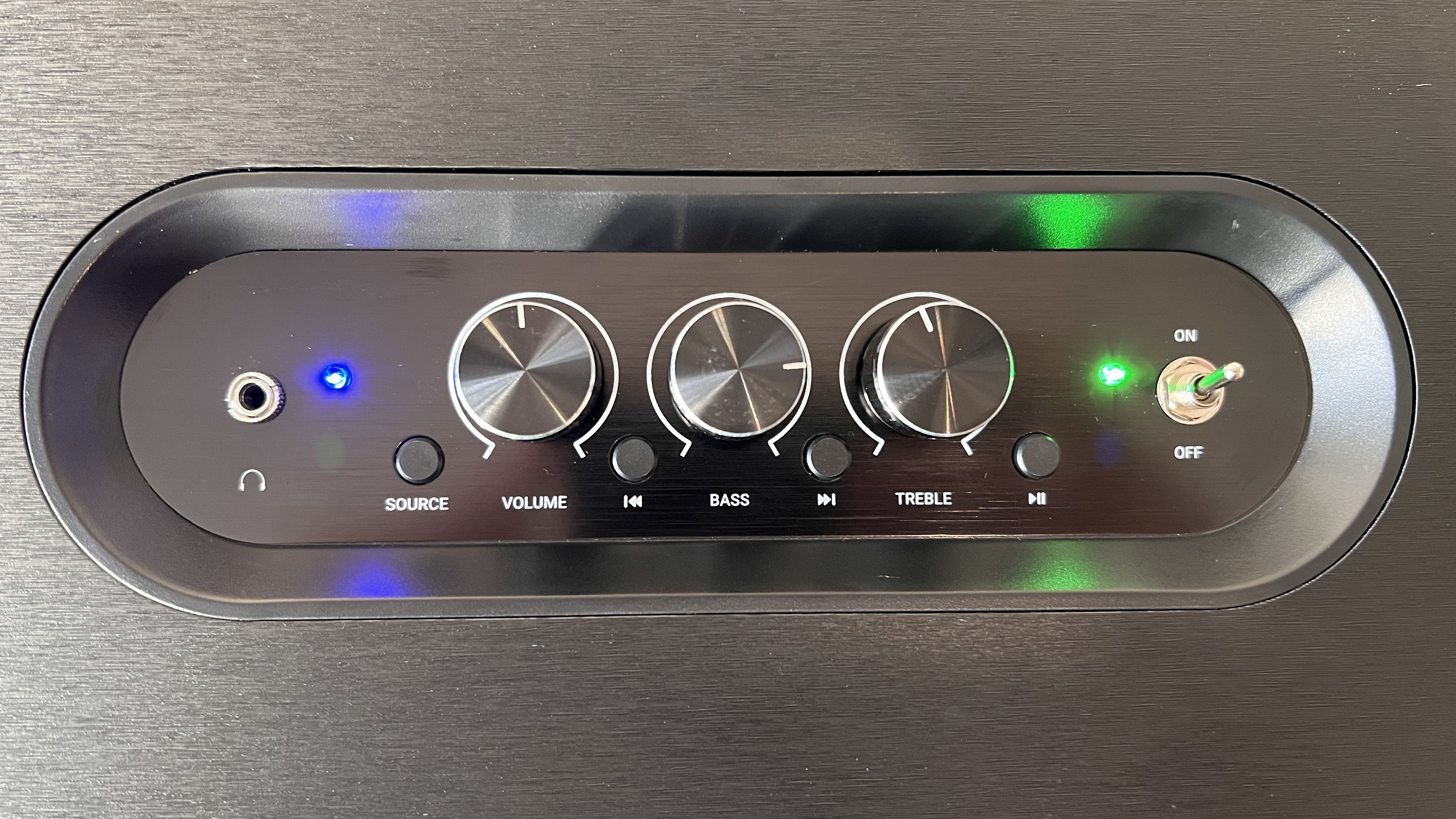 лицевая панель Home Studio
