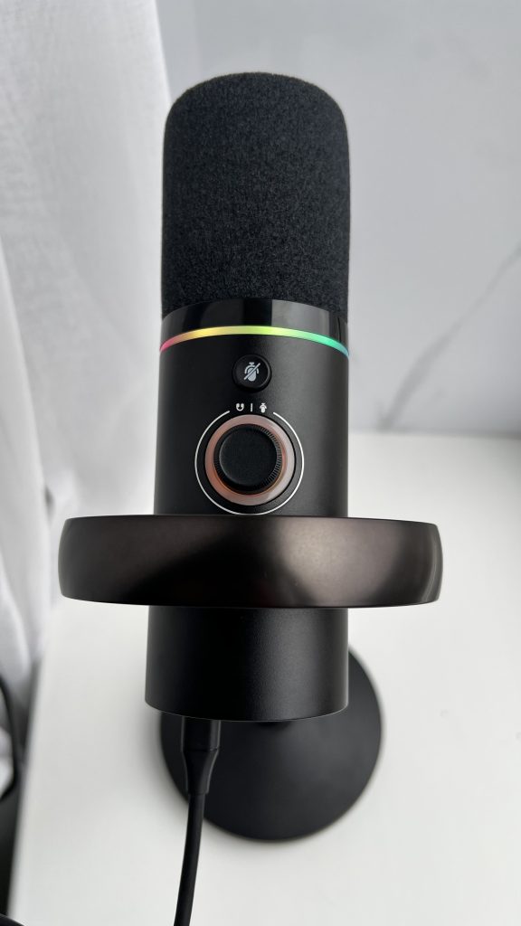 Один микрофон для всего: тестируем MAONO PD200W Hybrid с беспроводным подключением